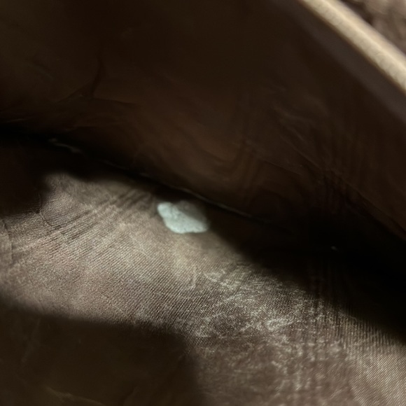 Burberry- original purchased in the UK approximately 40 plus years ago . - Picture 13 of 16